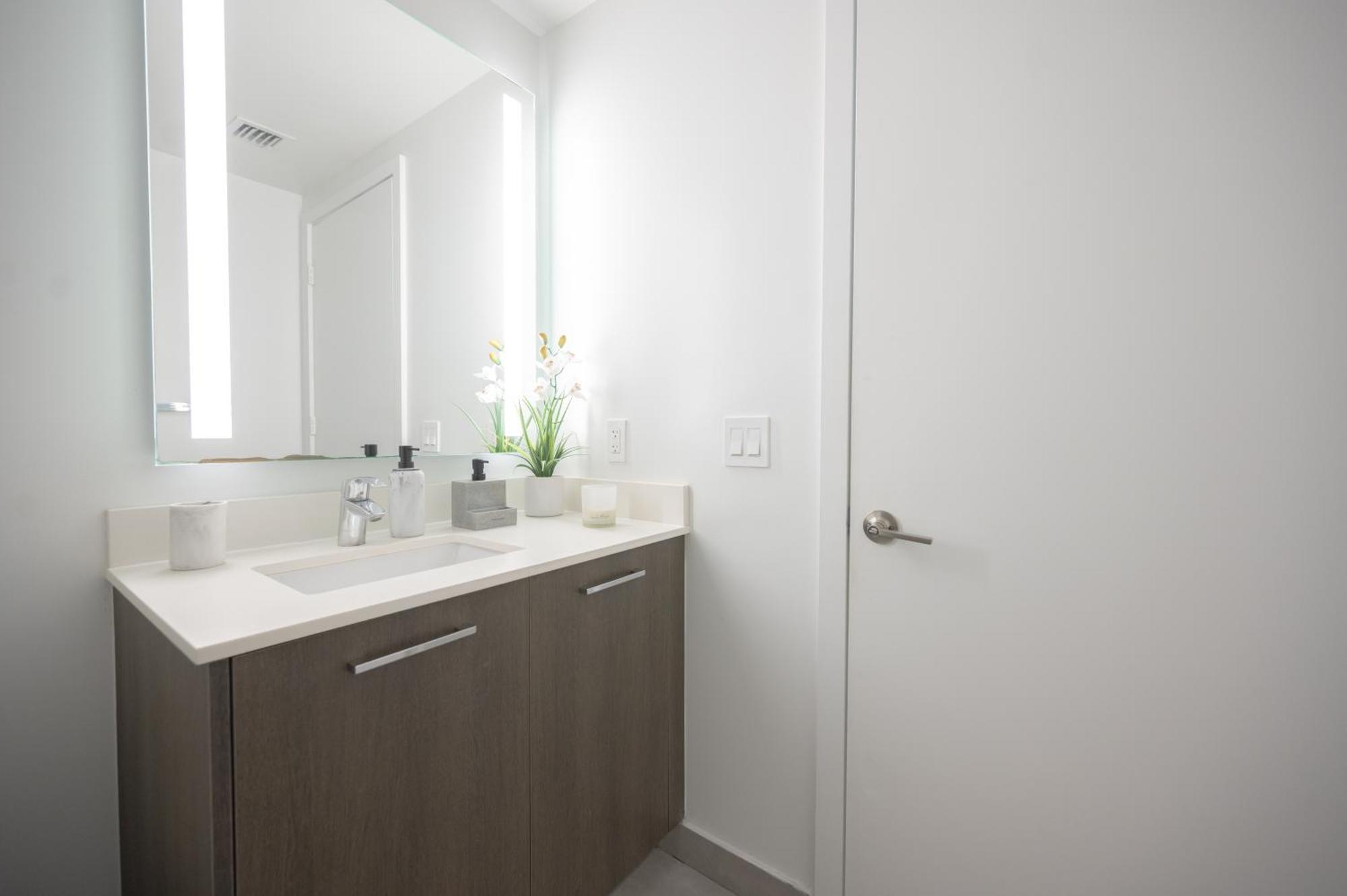 Luxury Loft - Free Parking - Ocean View - Brickell Downtown Apartment Miami Room photo